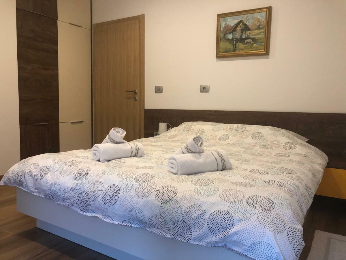 Apartmani Izvor - 图赫尔斯克利普利采 外观 照片