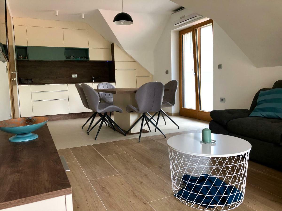 Apartmani Izvor - 图赫尔斯克利普利采 外观 照片