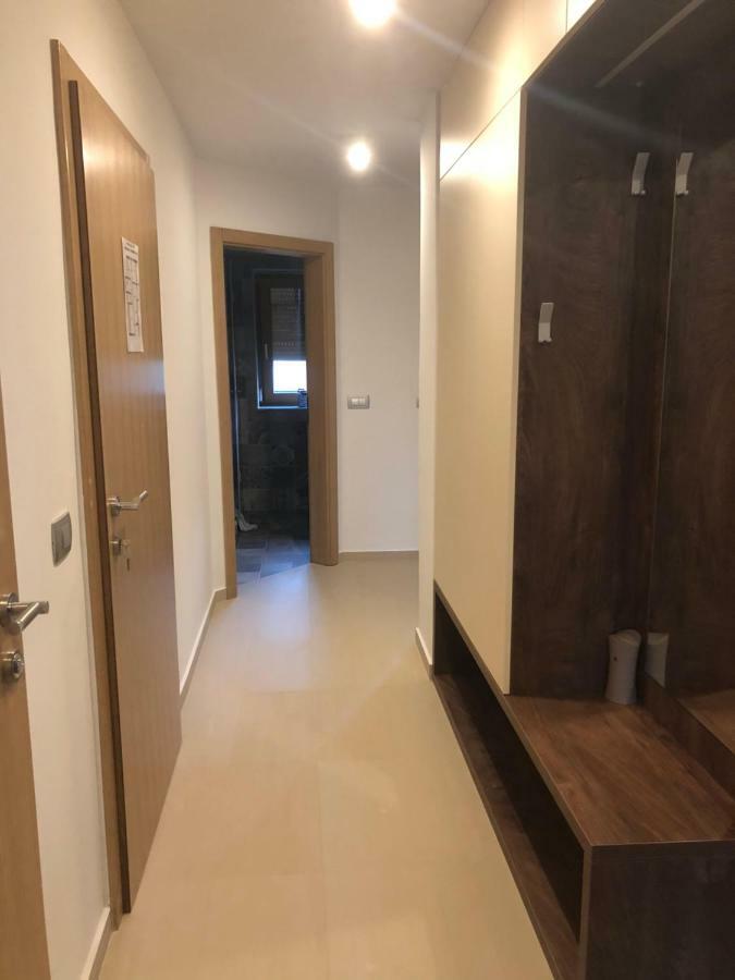 Apartmani Izvor - 图赫尔斯克利普利采 外观 照片